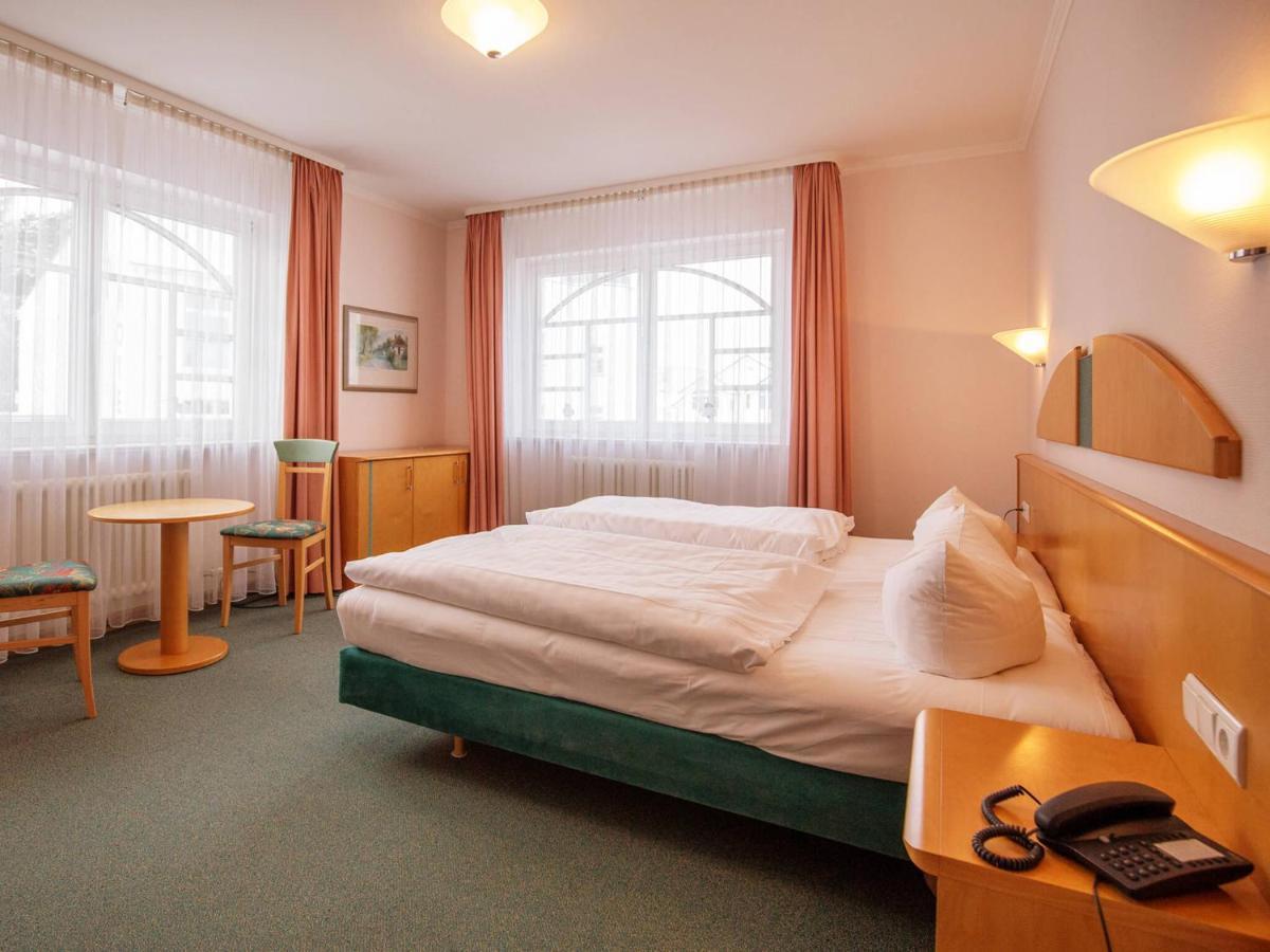 Strandvillen Binz - Ferienwohnung Mit 1 Schlafzimmer Und Balkon Ah-625 Exterior photo